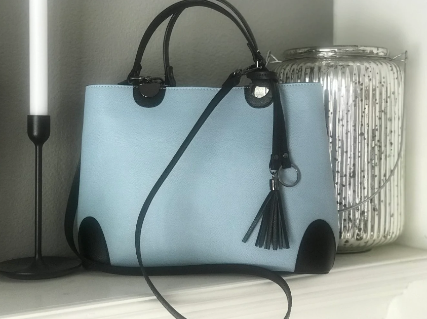 Leather handbags online