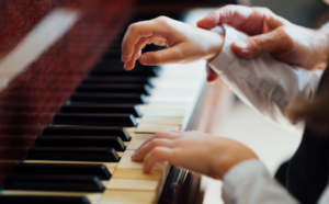 Read more about the article Piano Lessons In West Auckland Aren’t All About The Music