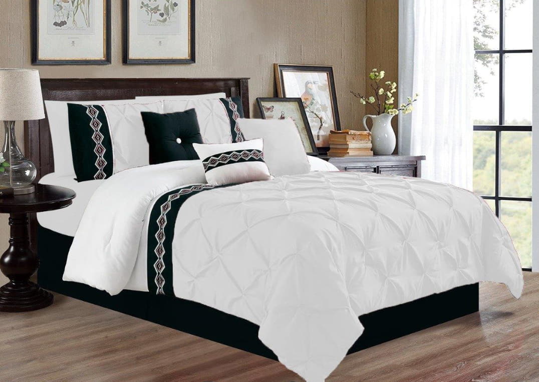 You are currently viewing 5 Ways to Style Your Bedroom with Trendy and Timeless Duvet Covers in Calgary