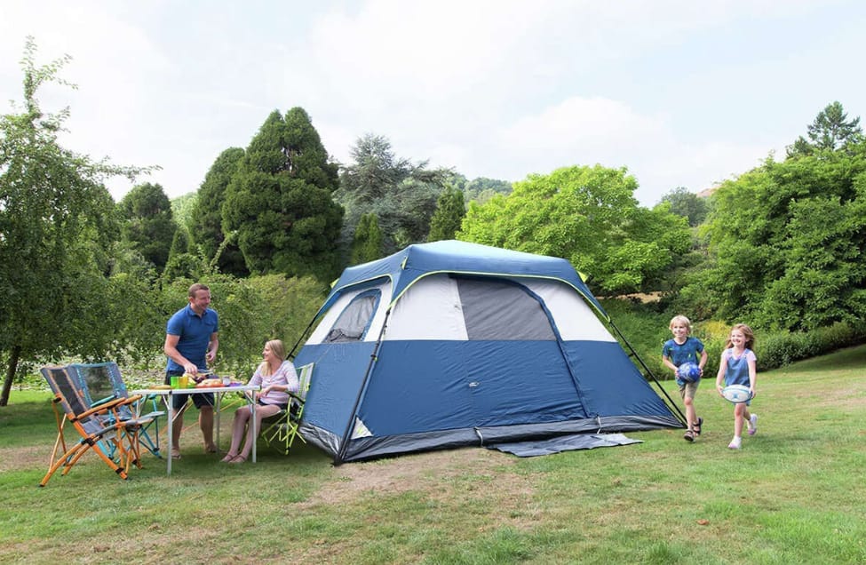 You are currently viewing Top Tips for Choosing Camping Equipment for Sale