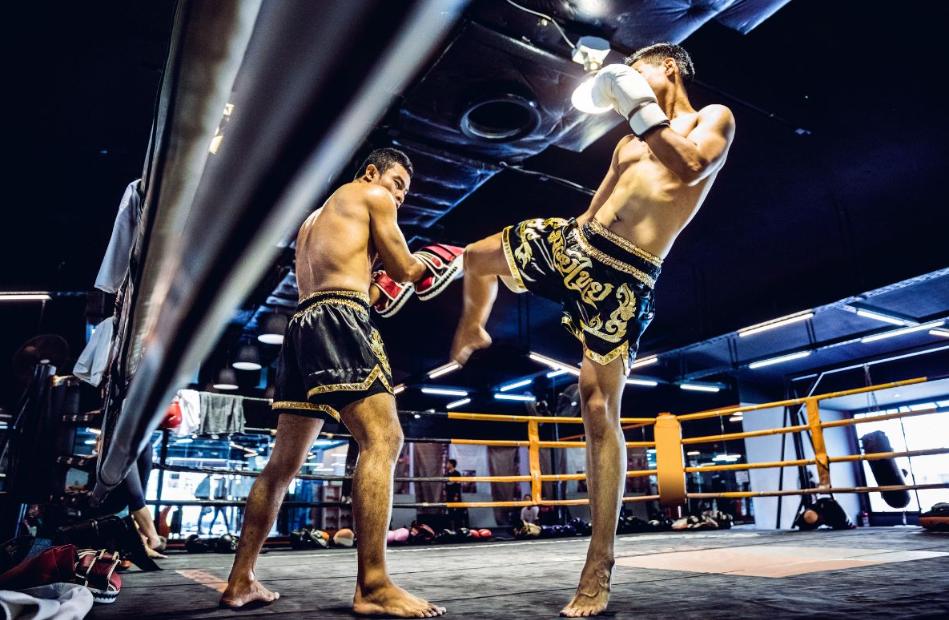 Read more about the article Kickstart Your Muay Thai Journey: The Ultimate Primer for Beginners